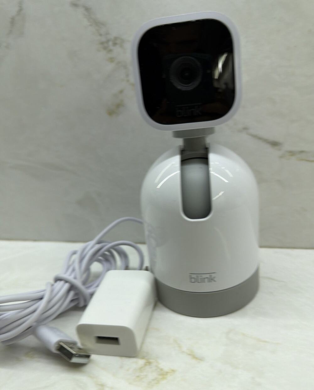 Blink Mini Pan-Tilt Alexa-Enabled Security Camera - White WORKING EXCELLENT